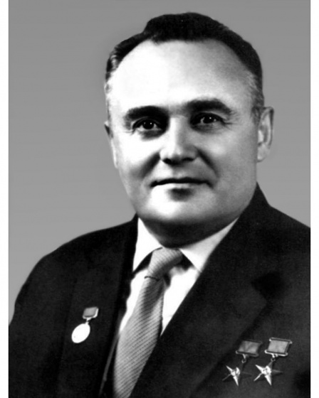 12 апрель - халыкара космонавтика көне.