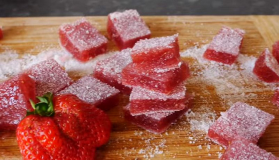 ШАЯН рецепт: җиләктән мармелад