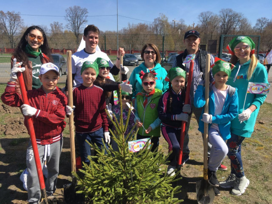 Ә безнең үзебезнең урман бар...