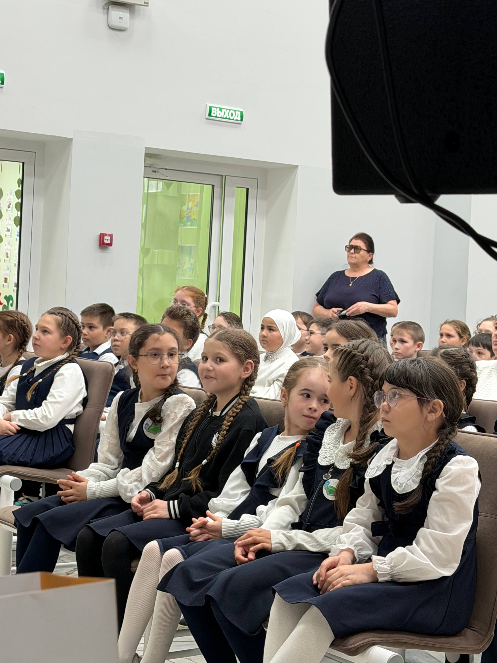 «ШАЯН ТВ» сезнең мәктәптә