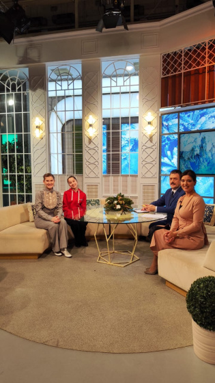 «ШАЯН ТВ» алып баручылары «Манзара» тапшыруында