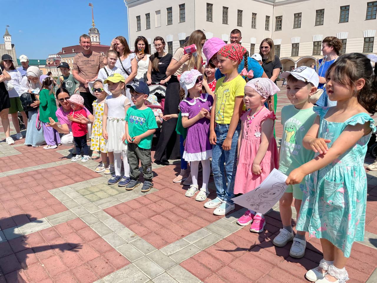 Халыкара балаларны яклау көне