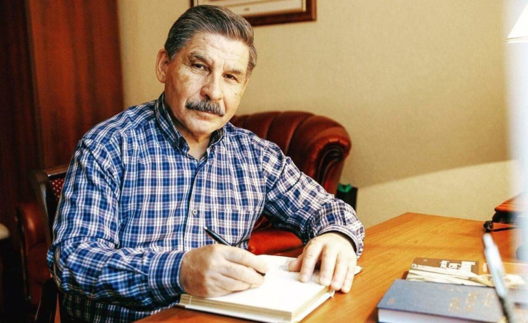 «Менә шундый кеше ул! Роберт Миңнуллин»