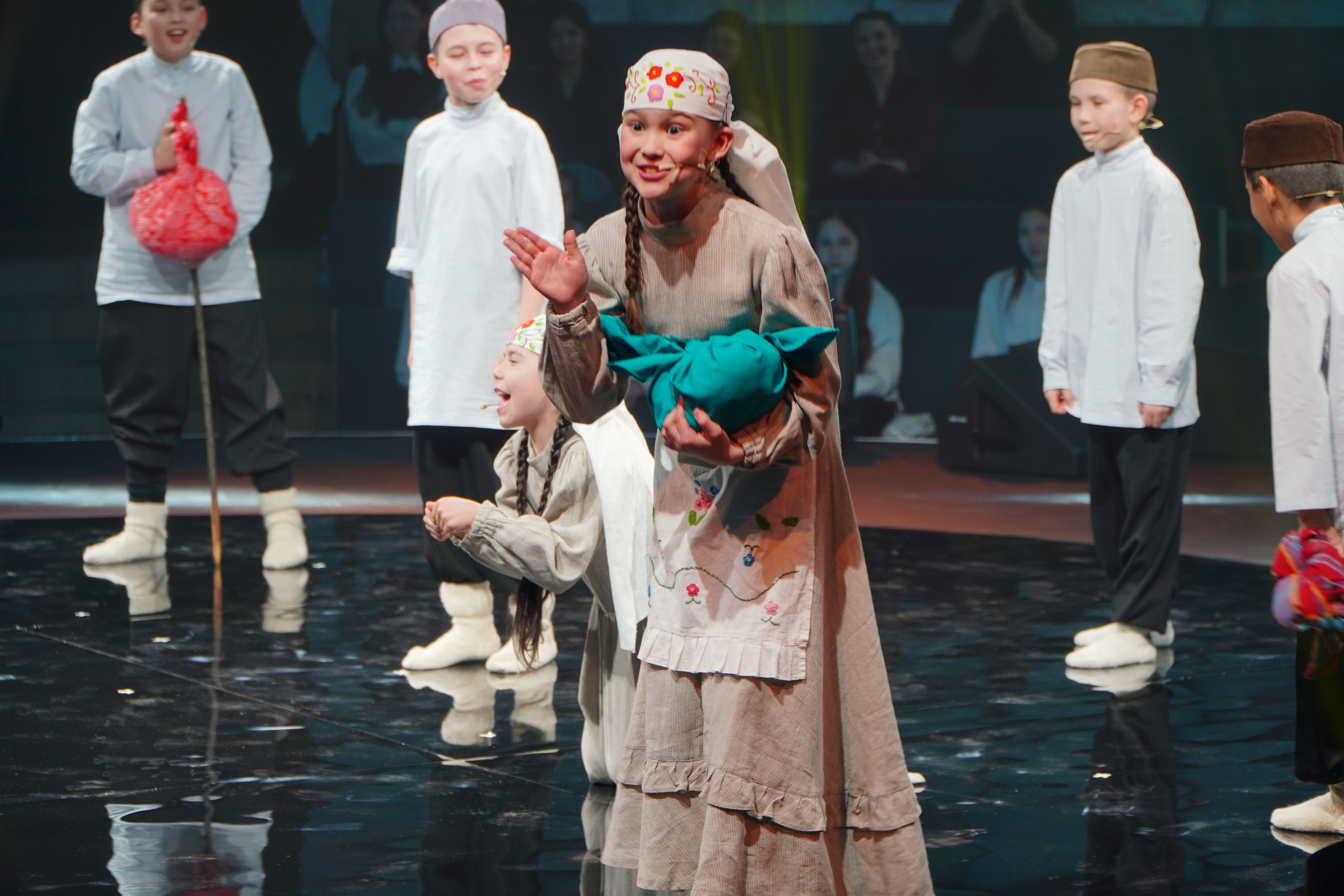 Татар сүзе - Тукай сүзе