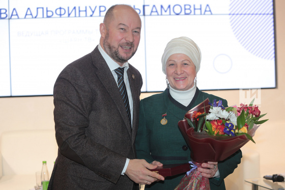 Әлфинур апаны котлыйбыз!