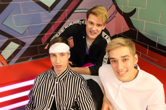 Ә сез карадыгызмы?