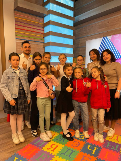 «Дулкын» медиа-мәктәбе балалары «ШАЯН ТВ»да кунакта