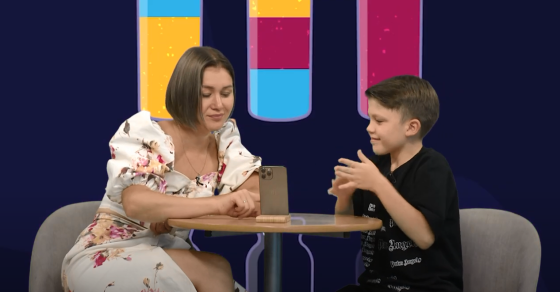 Гөлназ Шәрипҗанова белән Аслан яңа уен күрсәтәләр!