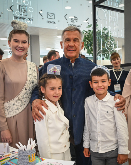 Мәгариф һәм фән хезмәткәрләренең август киңәшмәсенең пленар утырышы