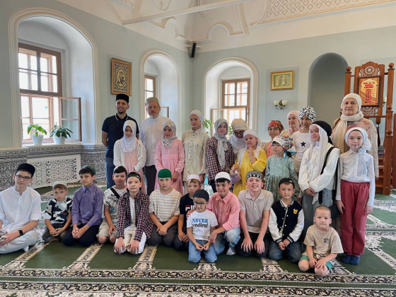 «Апанай» мәчетендә кунакта