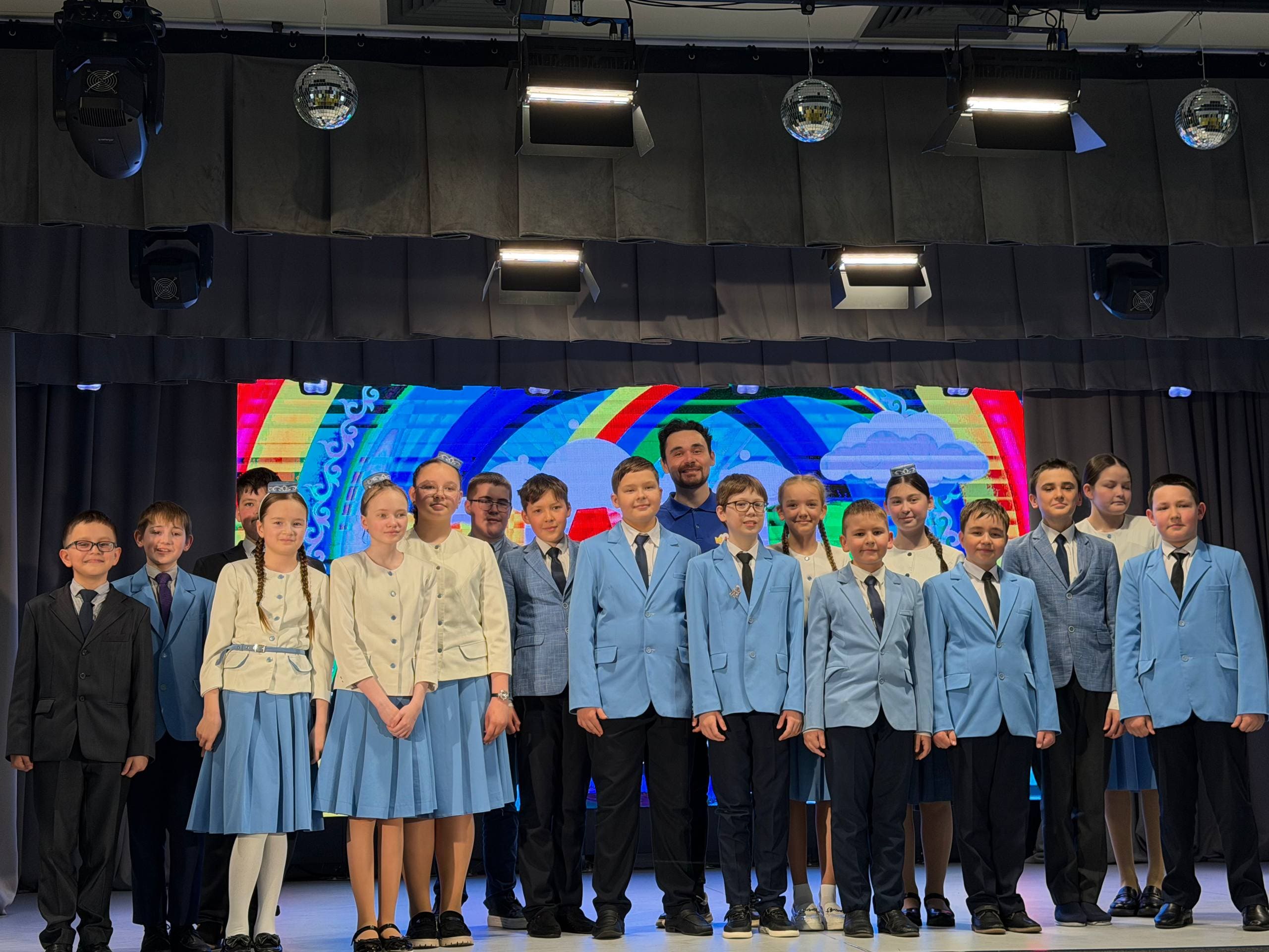 «ШАЯН ТВ» сезнең мәктәптә