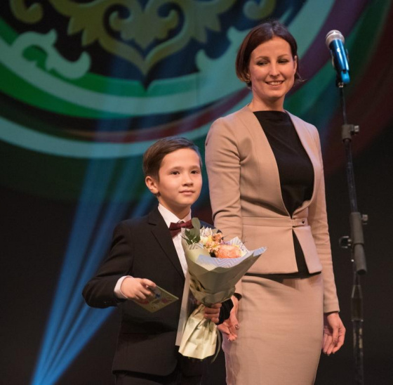 Безнекеләр булдыра: Элдар