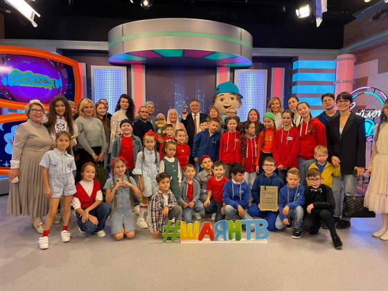 Бөтендөнья телевидение көне белән!