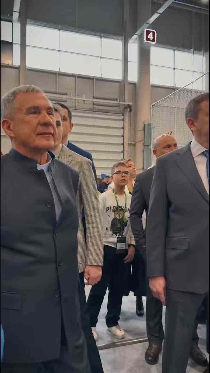 Рөстәм Миңнехановка «ШАЯН Мультфильм» мультстудиясен тәкъдим иттек! 🔥