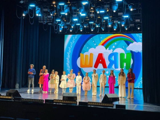 «Сәйдәш» мәдәният үзәгендә «Балачак җыры» концерты узды