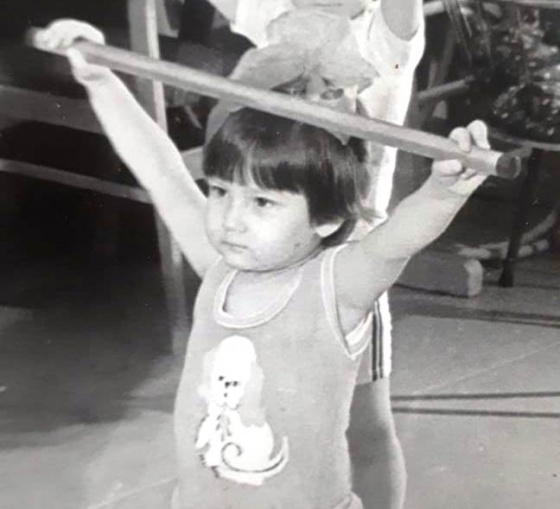 «Көнем мультфильм карап уза»!