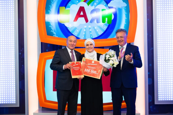 Бүләкләү тантанасыннан фотолар әзер!